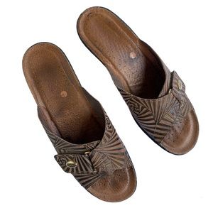 Fly Flot Slides/Sandals Size 9.5 Leather Uppers